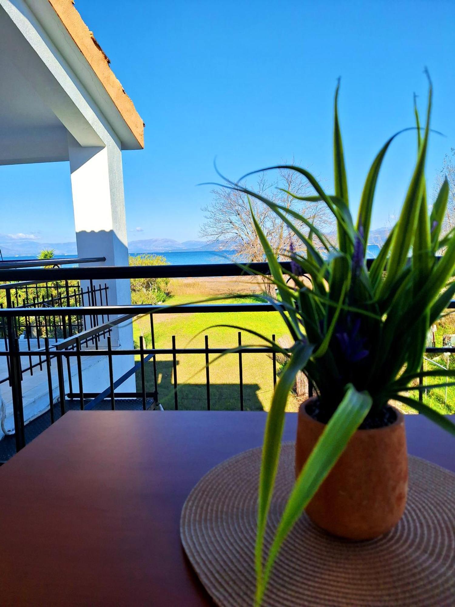 Cavos Sunrise Beach Apartments Kávos Екстериор снимка