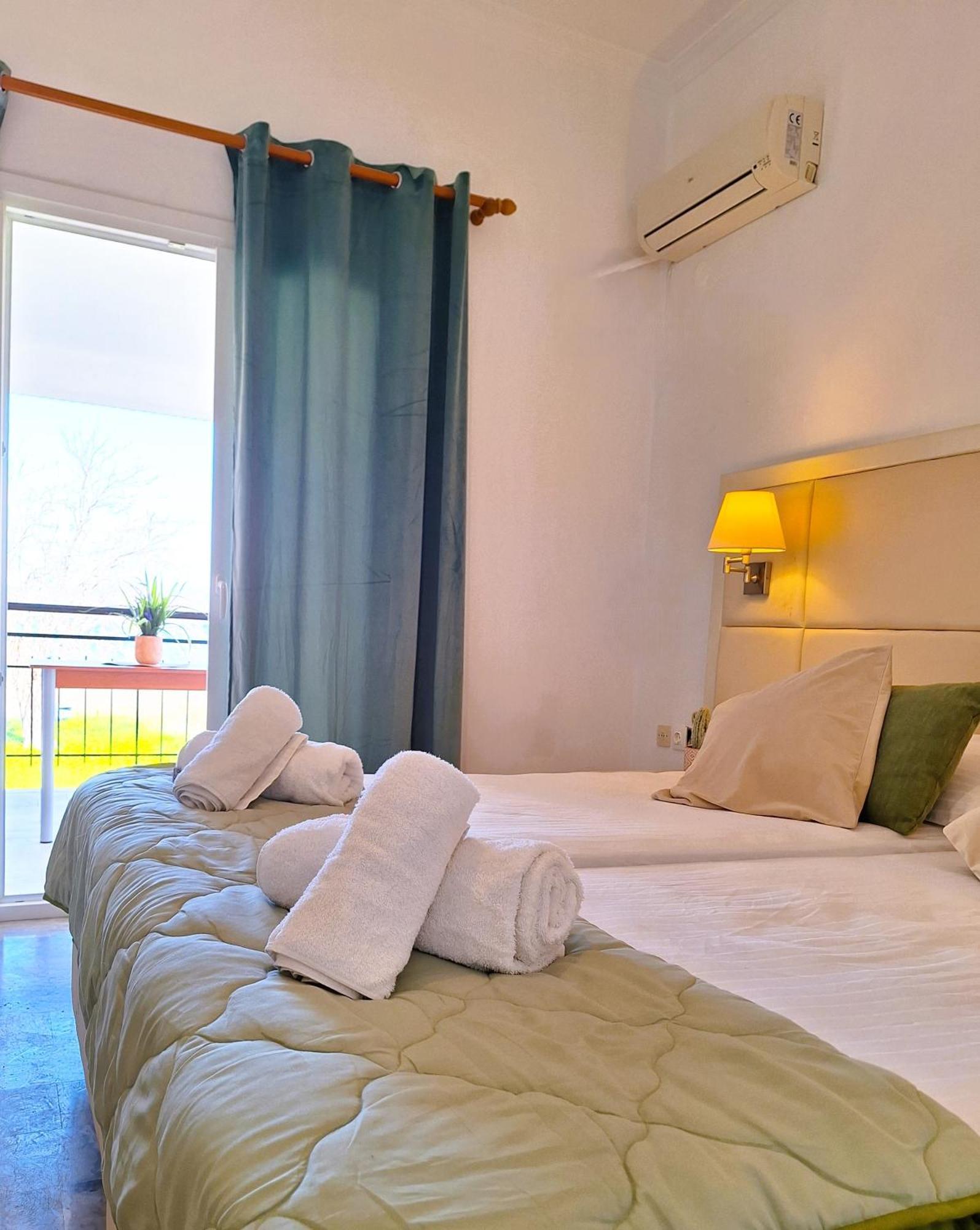 Cavos Sunrise Beach Apartments Kávos Екстериор снимка